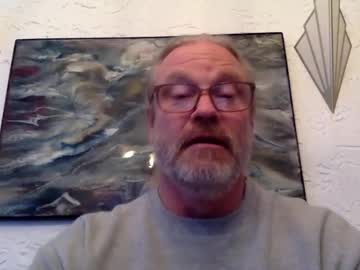 Loudflies123 Chaturbate stream image from January 14, 2025