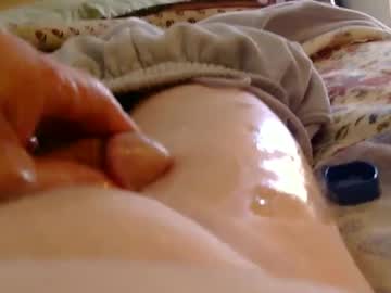 Romantiko9 Chaturbate stream image from January 14, 2025