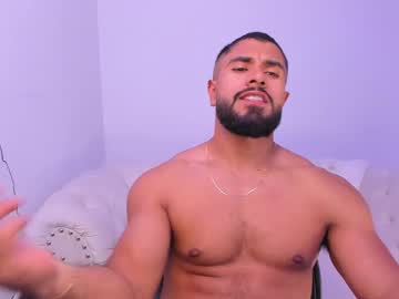 Santiago_Huntt Chaturbate stream image from January 14, 2025