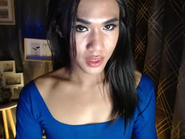 Slutqueen_Raz Chaturbate stream image from January 14, 2025