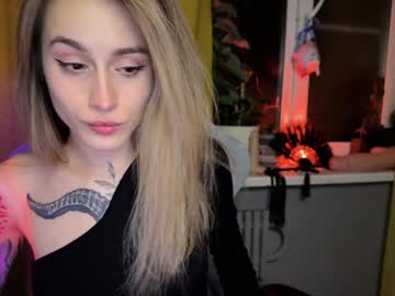 Aviva_Faith Chaturbate stream image from January 14, 2025