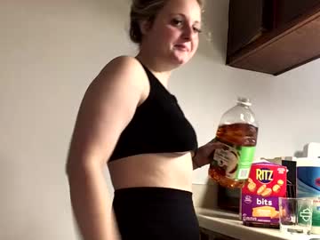 Barbiestarr Chaturbate stream image from January 14, 2025