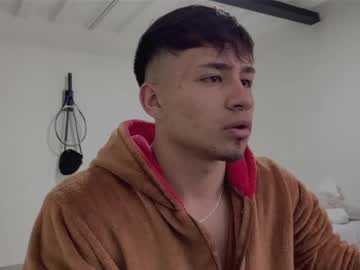 Dimoyag10 Chaturbate stream image from January 14, 2025