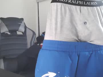 Leomalonee Chaturbate stream image from January 14, 2025