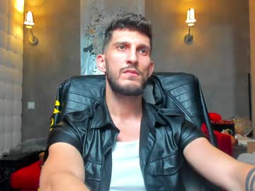 Ronythemaster Chaturbate stream image from January 14, 2025