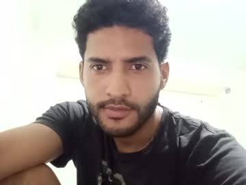 Veny93274750 Chaturbate stream image from January 14, 2025