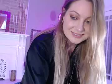 Veronicawest Chaturbate stream image from January 14, 2025