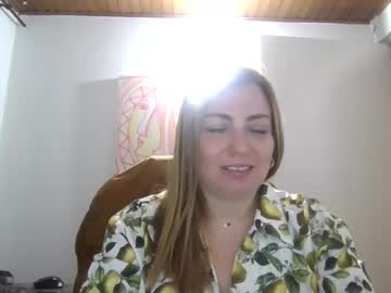 Maria_Juliana8 Chaturbate stream image from January 14, 2025