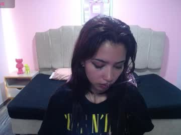 Nilia_Ch Chaturbate stream image from January 14, 2025