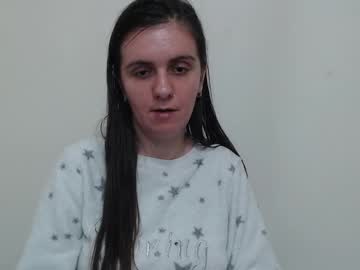 Oliviasager Chaturbate stream image from January 14, 2025