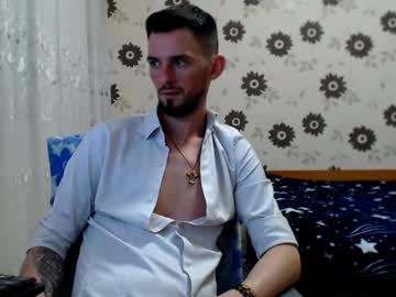 Tom_Michael Chaturbate stream image from January 14, 2025