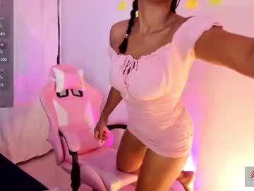 Emy_Bw Chaturbate stream image from January 15, 2025
