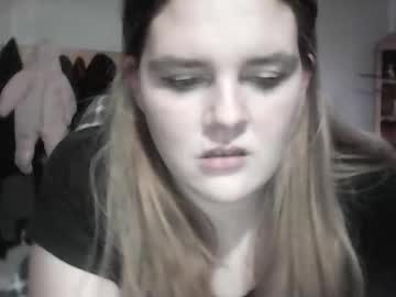 Courtneyborre Chaturbate stream image from January 15, 2025