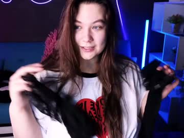 Djennapalme Chaturbate stream image from January 15, 2025