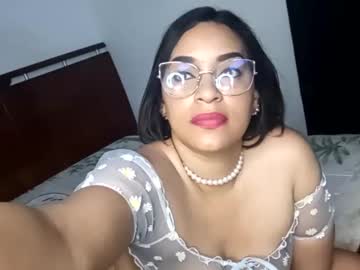 Megan_Foxxie Chaturbate stream image from January 15, 2025