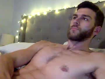 Mrbottom022 Chaturbate stream image from January 15, 2025