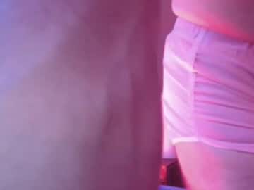 P_Guin12345 Chaturbate stream image from January 15, 2025