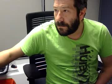 Rave316 Chaturbate stream image from January 15, 2025