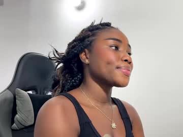 Sara_Muscle Chaturbate stream image from January 15, 2025