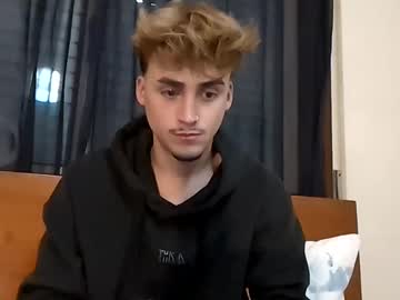 Alexfmc Chaturbate stream image from January 15, 2025
