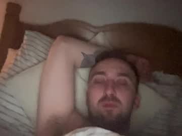 Englishinoz Chaturbate stream image from January 15, 2025