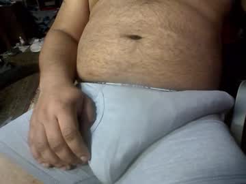 Growinganaconda Chaturbate stream image from January 15, 2025
