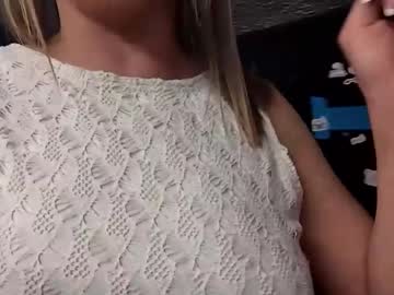 Harmony_Rose_Xoxo Chaturbate stream image from January 15, 2025