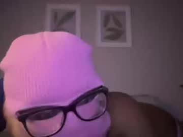 It08092227 Chaturbate stream image from January 15, 2025