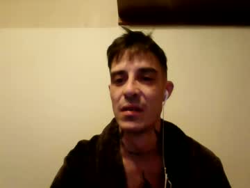 Rober777xxl Chaturbate stream image from January 15, 2025