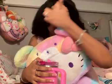 Bunnypilow Chaturbate stream image from January 15, 2025