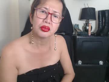 Champaka123 Chaturbate stream image from January 15, 2025