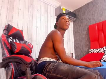 Jeyner_Andres Chaturbate stream image from January 15, 2025
