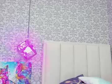 Elisebrowm Chaturbate stream image from January 15, 2025