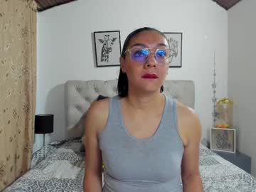 Karlaa_Moon_ Chaturbate stream image from January 15, 2025