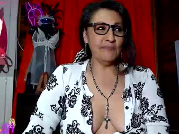 Merlyna_Goldens Chaturbate stream image from January 15, 2025