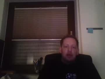 Blonde32m Chaturbate stream image from January 15, 2025