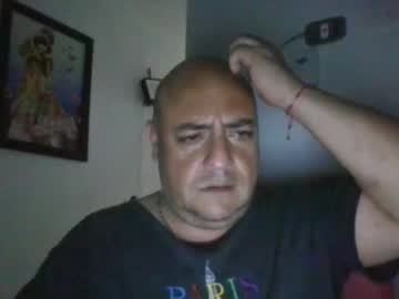 Jakoxxxx Chaturbate stream image from January 15, 2025