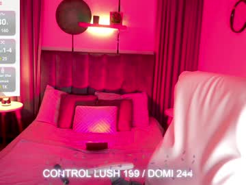 Sheyla_Hills_ Chaturbate stream image from January 15, 2025