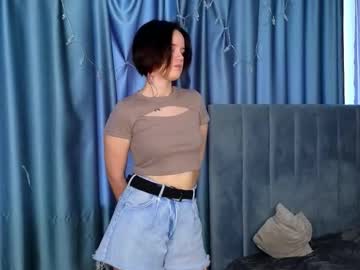 Ellettegosson Chaturbate stream image from January 15, 2025