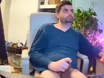 Trustmelove Chaturbate stream image from January 15, 2025