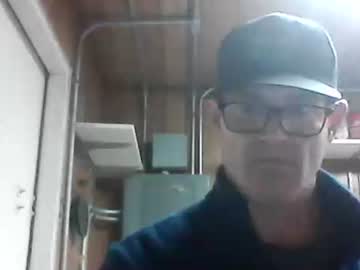 Crackback927 Chaturbate stream image from January 15, 2025