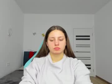 Kriswithlove Chaturbate stream image from January 15, 2025