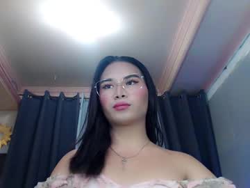 Misstrishontop Chaturbate stream image from January 15, 2025