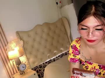 Urdream_Bride Chaturbate stream image from January 15, 2025