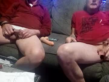 Wowokthankyou Chaturbate stream image from January 15, 2025