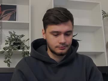 Ernest_Jones Chaturbate stream image from January 15, 2025