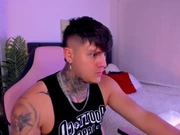 Johnny_Multicum2 Chaturbate stream image from January 15, 2025