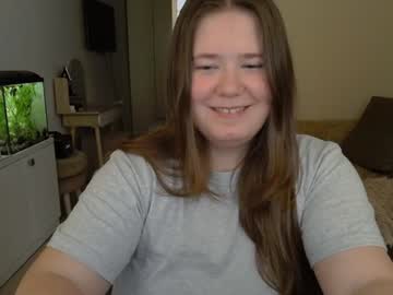 Remirann_ Chaturbate stream image from January 15, 2025