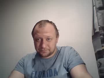 Rockkrot Chaturbate stream image from January 15, 2025