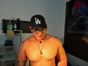 Coltonmassif_ Chaturbate stream image from January 15, 2025